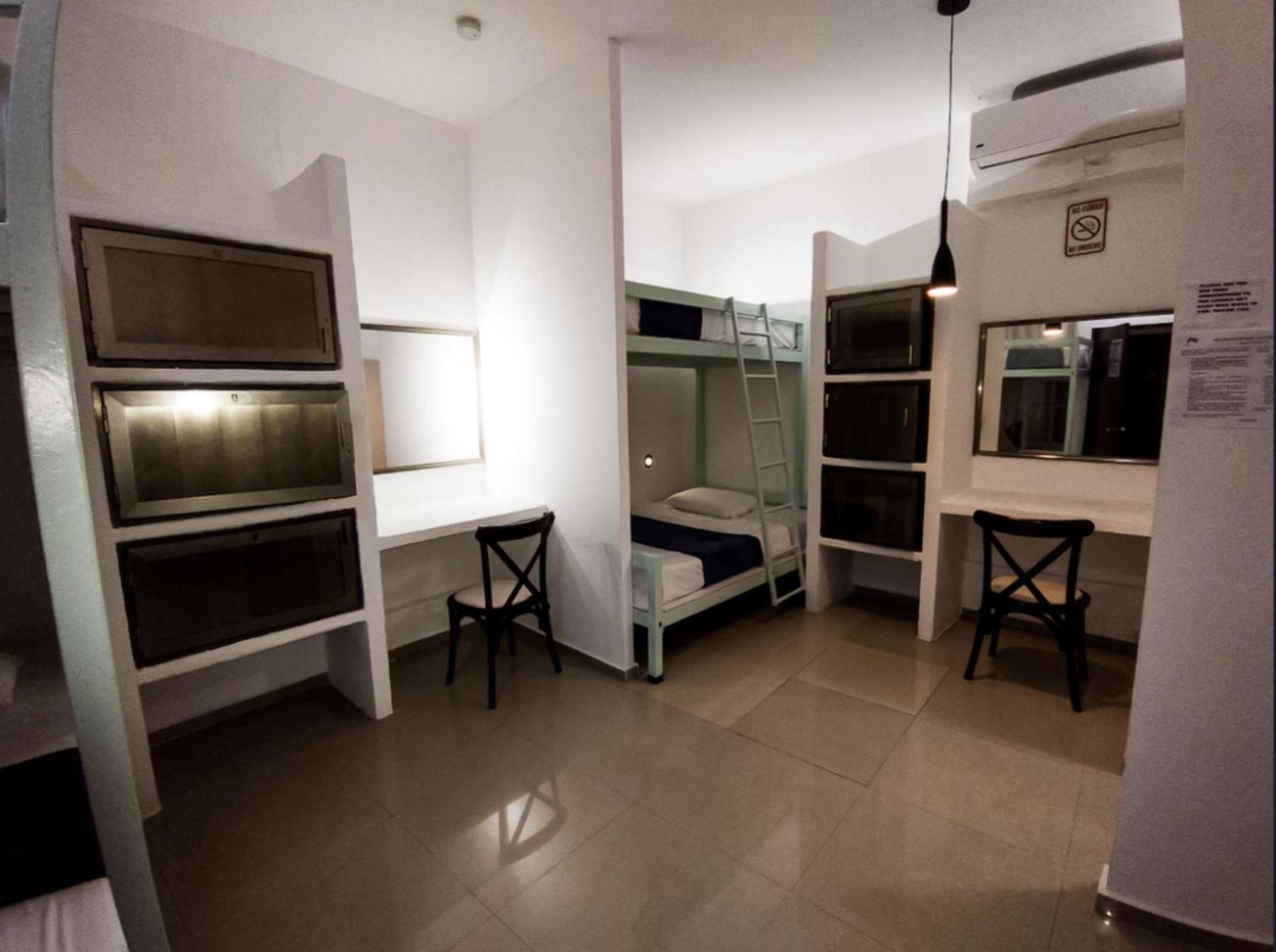 Hostal Del Mar Playa del Carmen Buitenkant foto